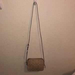 GENTLY USED COACH CROSSBODY